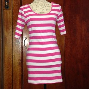 💥Pink and White Dress